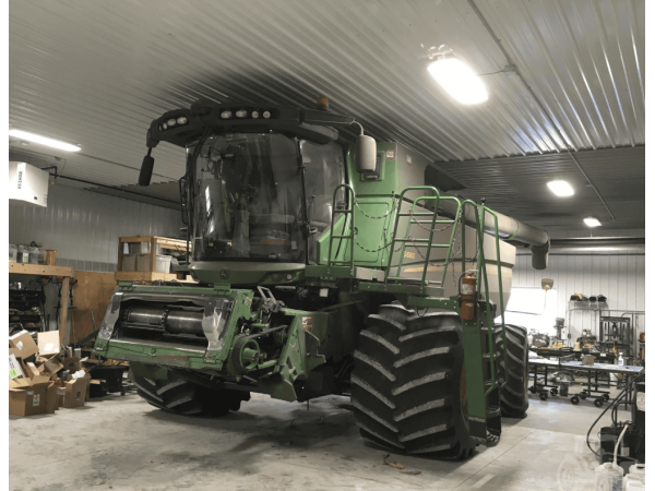 Комбайн John Deere S680 (2012)