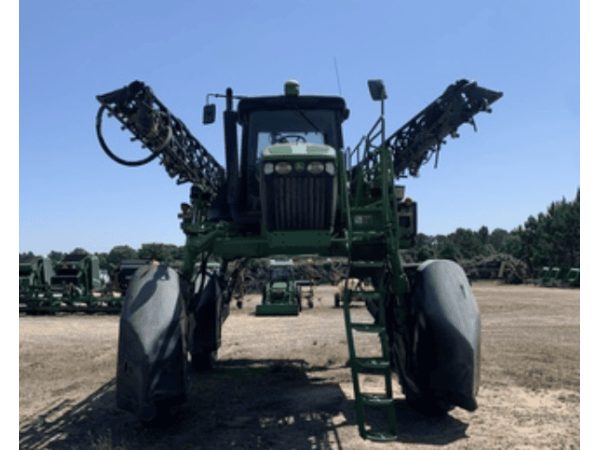 Самоходный опрыскиватель John Deere 4730 (2010)