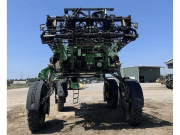 Самоходный опрыскиватель John Deere 4730 (2010)