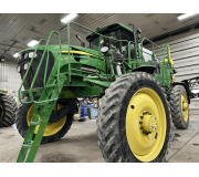 Самохідний обприскувач John Deere 4830