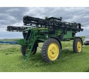 Самохідний обприскувач John Deere 4730