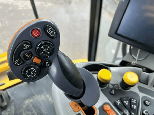 Комбайн New Holland CX 8.80 (2017)