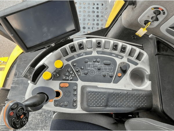 Комбайн New Holland CX 8.80 (2017)
