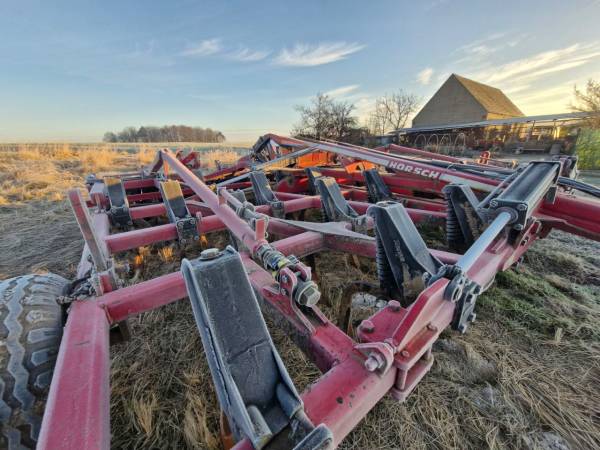 Глибокорозпушувач Case IH Tiger 5 AS (2011)