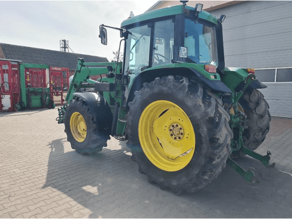 Трактор John Deere 6310 (2001)