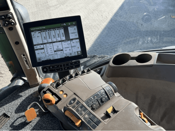 Трактор John Deere 8370RT (2015)