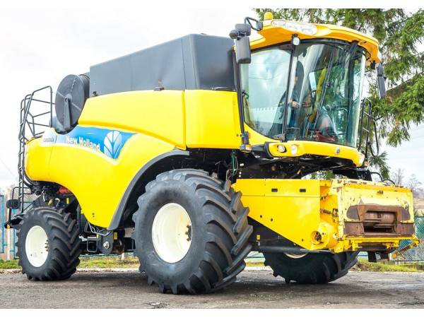 Комбайн New Holland CR 9060 (2008)