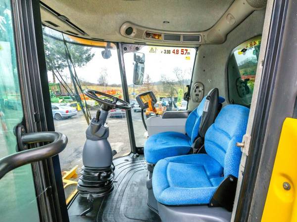 Комбайн New Holland CR 9060 (2008)
