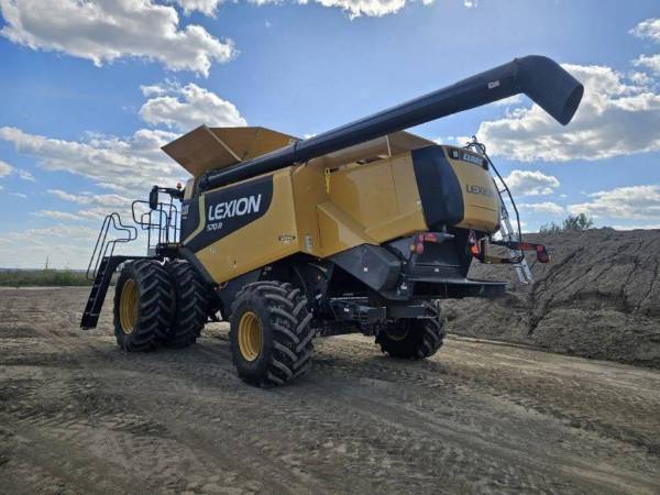 Комбайн Cat Lexion 570R (2009)