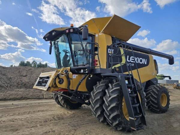 Комбайн Cat Lexion 570R (2009)