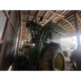 Комбайн John Deere 2064 (1996)