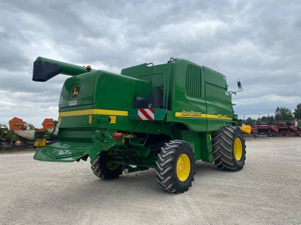 Комбайн John Deere 9560i WTS (2005)