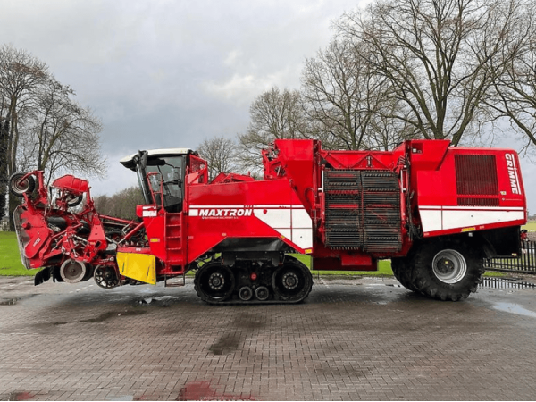Свеклоуборочный комбайн Grimme Maxtron 620 (2006)