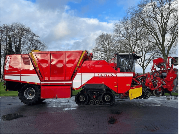 Свеклоуборочный комбайн Grimme Maxtron 620 (2006)