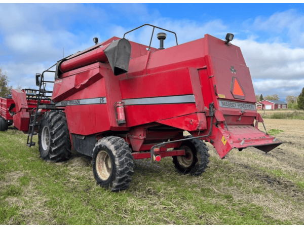 Комбайн Massey Ferguson 25 (1991)