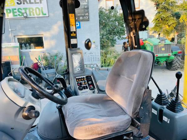Екскаватор-навантажувач Komatsu WB93R (2008)