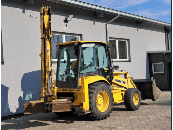 Екскаватор-навантажувач Komatsu WB 93R (2007)