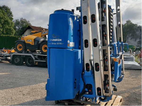 Навісний обприскувач Lemken Sirius 10/1600 (2019)