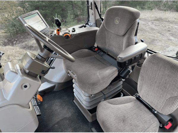  Трактор John Deere 7290R (2015)