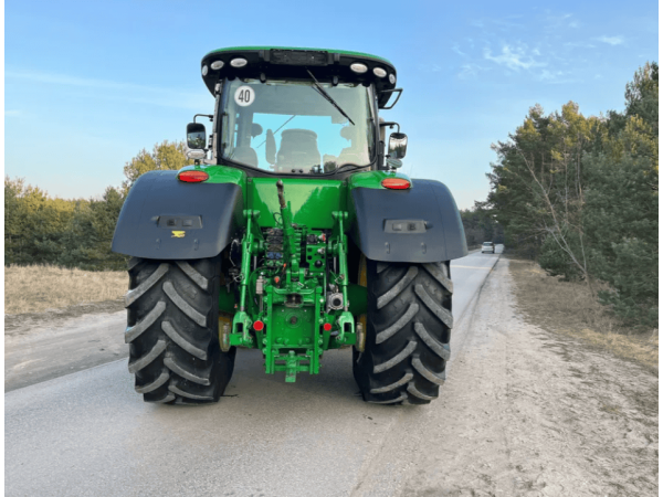  Трактор John Deere 7290R (2015)