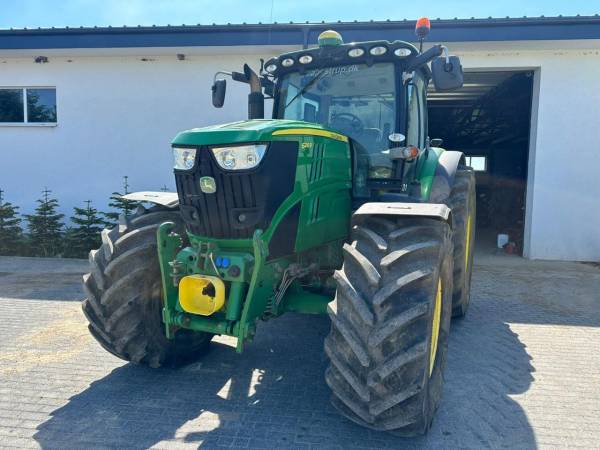 Трактор John Deere 6210R (2012)