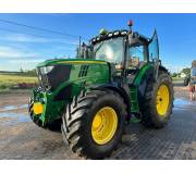 Трактор John Deere 6210R