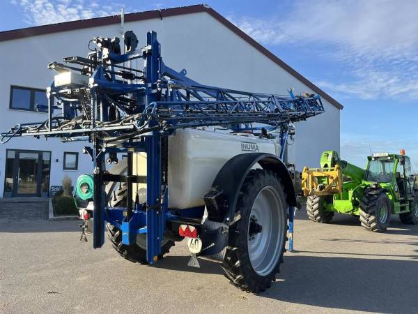 Причіпний обприскувач Inuma IAS 3524 (2012)