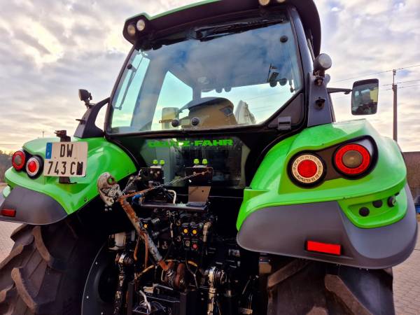 Трактор DEUTZ FAHRE AGROTRON 6130.4 (2015)