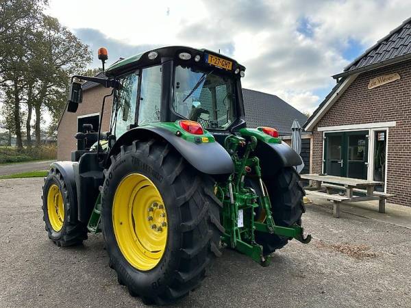 Трактор John Deere 6120M (2020)