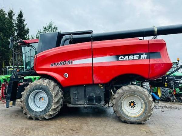Комбайн  Case IH Axial-Flow 8010 (2005)