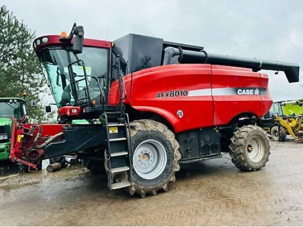 Комбайн  Case IH Axial-Flow 8010 (2005)