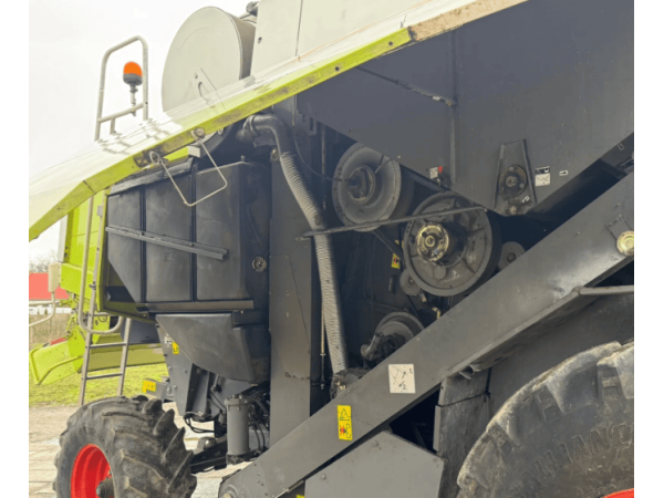 Комбайн Claas Lexion 440 (2003)