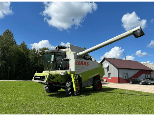 Комбайн Claas Lexion 450 (2001)