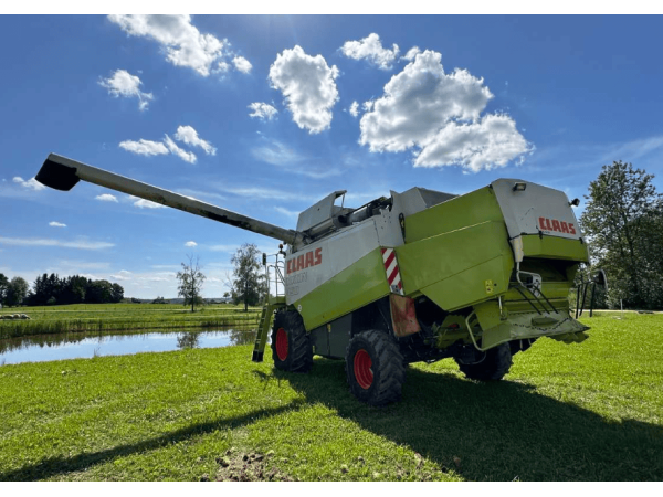 Комбайн Claas Lexion 450 (2001)