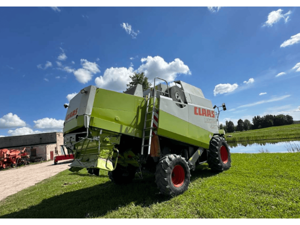Комбайн Claas Lexion 450 (2001)