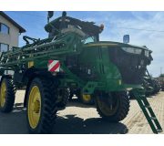 Самохідний обприскувач John Deere R4030