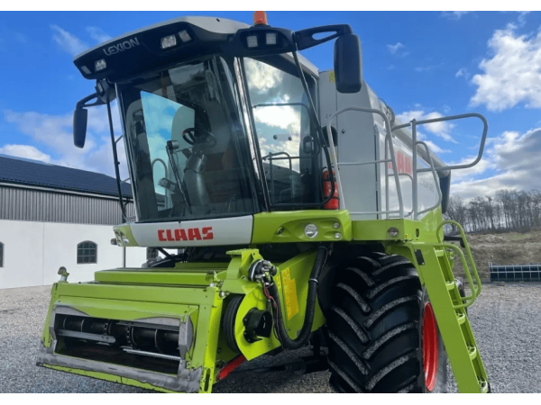 Комбайн Claas Lexion 560 (2006)