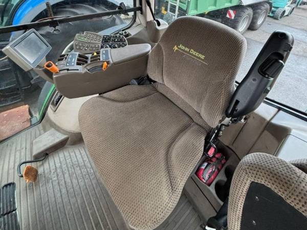 Трактор John Deere 8285R (2011)