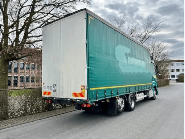 Грузовик штора Mercedes-Benz Actros 2545 (2014)