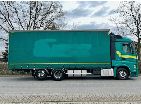 Грузовик штора Mercedes-Benz Actros 2545 (2014)