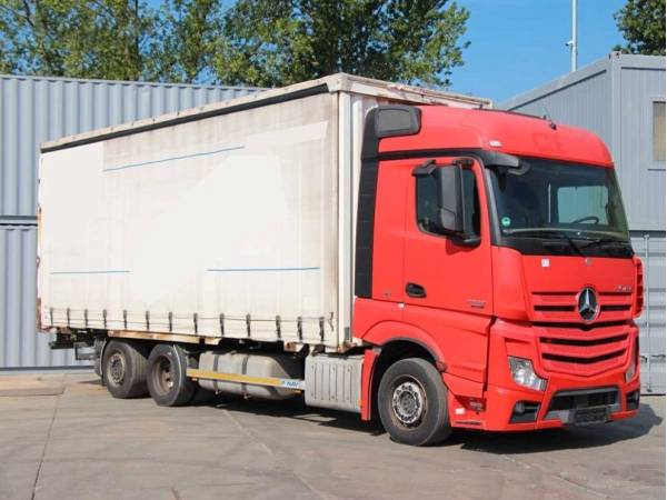 Грузовик штора Mercedes-Benz Actros 2545 (2013)