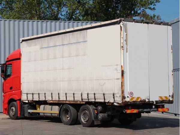 Грузовик штора Mercedes-Benz Actros 2545 (2013)