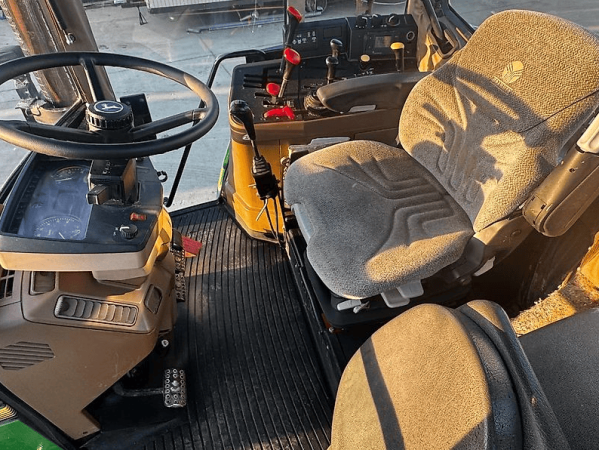 Трактор John Deere 6800 (1994)