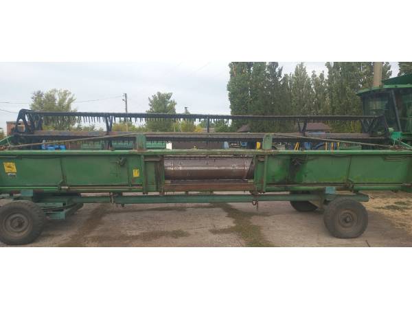 Комбайн John Deere 9500 (1996)