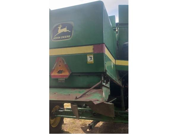 Комбайн John Deere 9500 (1996)