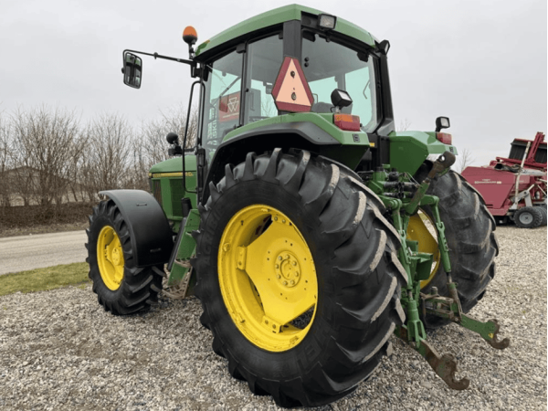 Трактор John Deere 6800 (1995)