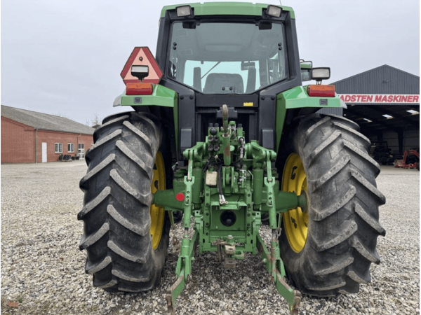 Трактор John Deere 6800 (1995)