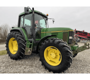 Трактор John Deere 6800