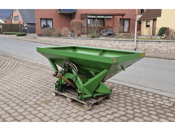 Розкидач добрив Amazone ZA-U 1001