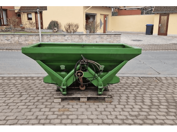 Розкидач добрив Amazone ZA-U 1001